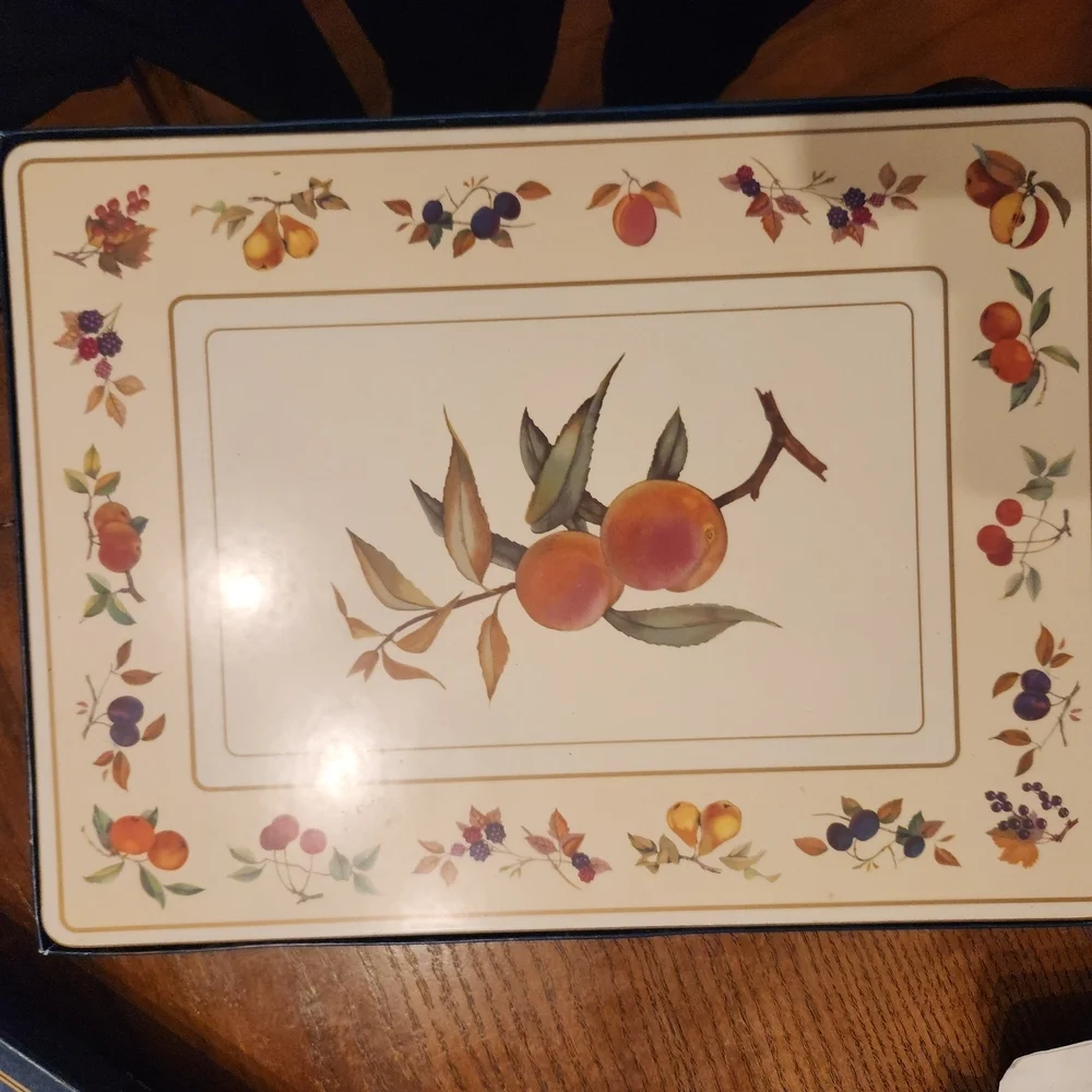 Royal Worcester Fruit Peaches & Berries Motif Dining Placemat - Cream and Orange